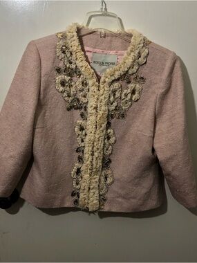 Boston Proper Pink Tweed Jacket Blazer w/ Cream Ruffle Trim & Flower Appliqués